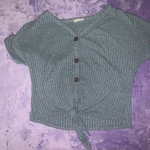 Light blue cropped tie shirt